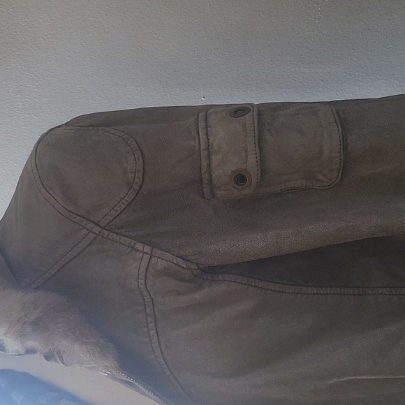 Doma leather jacket - Picture 4 of 11